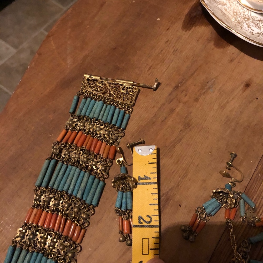 1920s Egyptian Revival brass & faience beads - Picture 5 of 7